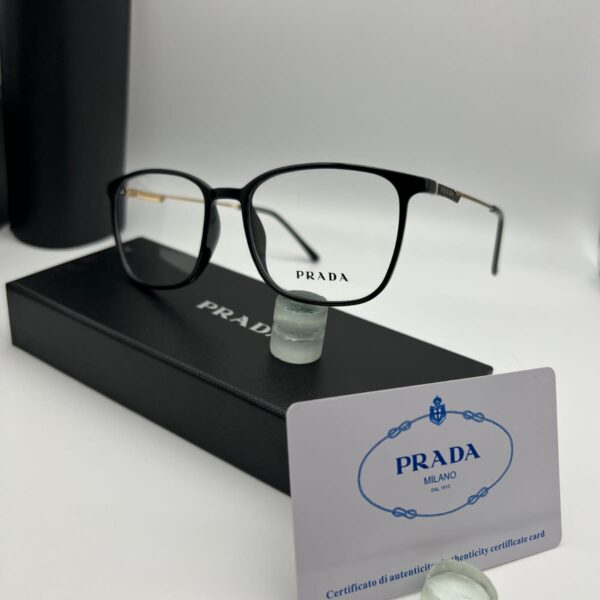 Lunettes PRADA